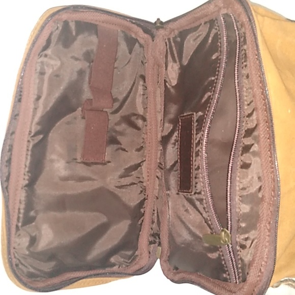 Toiletry Bag - Picture 2 of 4